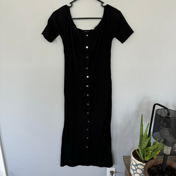 Say What? Black Ribbed Midi Dress Short Sleeves BodyCon Fit Women's Size Large - Picture 1 of 7